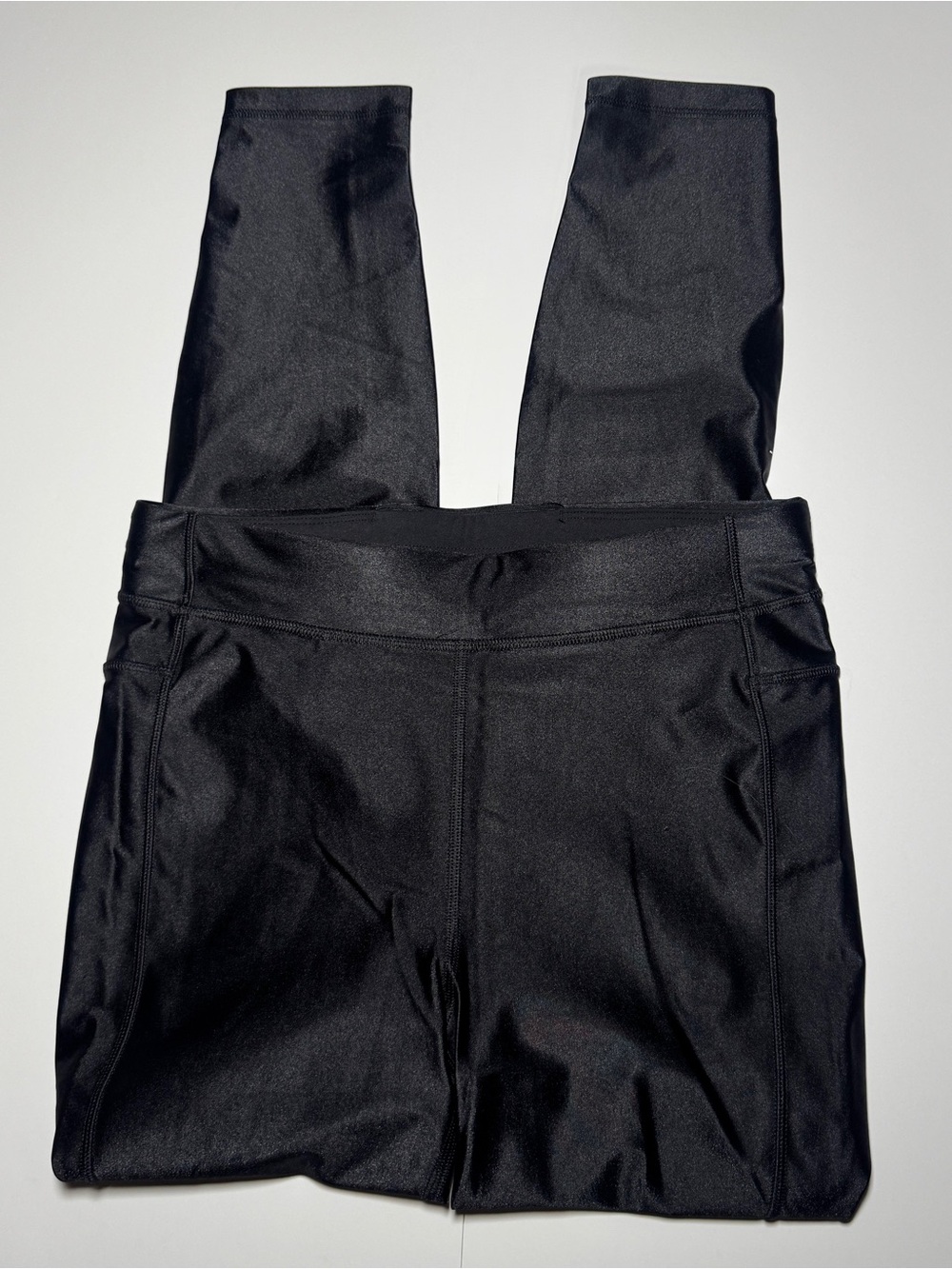 lululemon x Peloton Satin Shine High-Rise Tights 25” | Size 6 - Picture 4 of 7